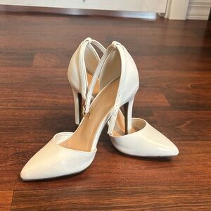 Dream Pairs White Women's Heels